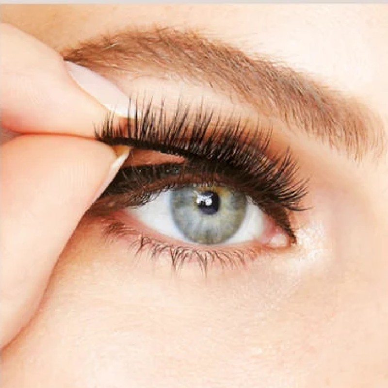 MAGNETIC EYELINER BLACK