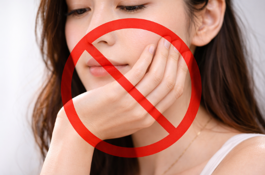 Common Mistakes When Applying Makeup for Oily Skin Common Mistakes When Applying Makeup for Oily Skin